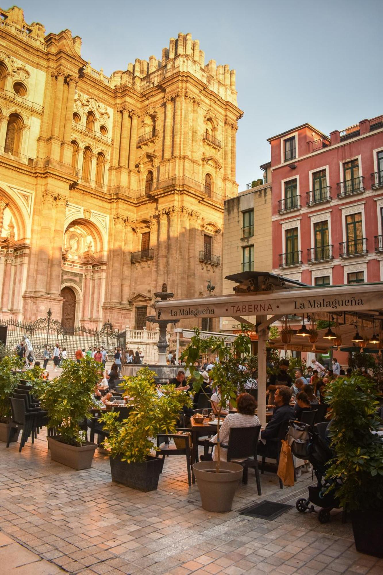 Fantastico Apartamento Junto A La Estacion マラガ エクステリア 写真